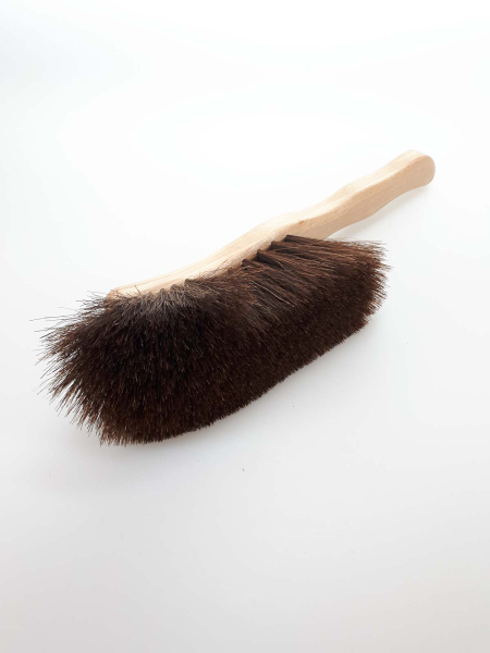 Handfeger S-Form / Rosshaar braun